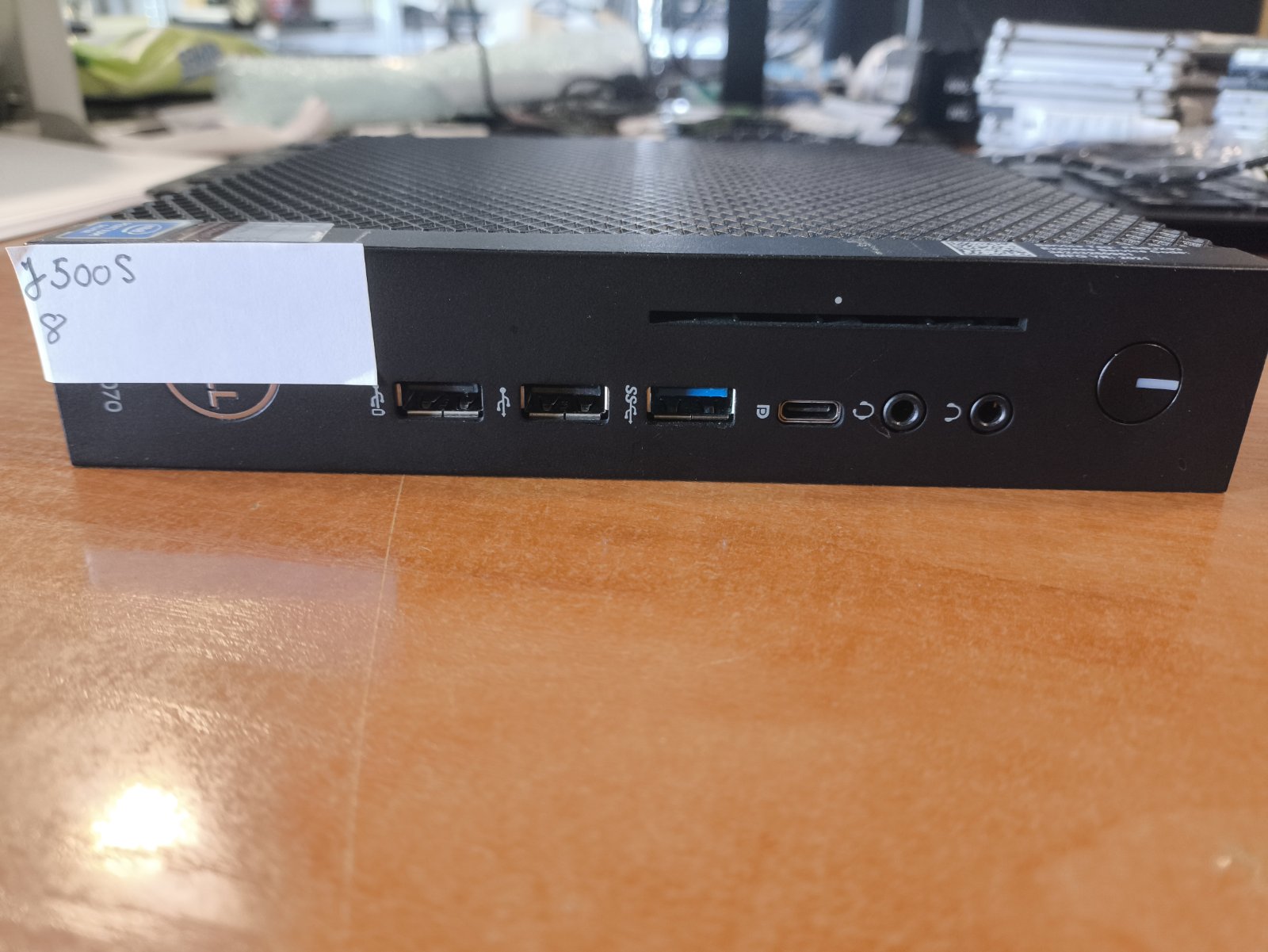 SU PASYVIU AUŠINIMU Wyse 5070 Thin Client Pentium Silver J5005 DDR4, 2*8GB 3200MHz, BE SSD Disko, Dedasi NMVe, su Smart Card Readeriu