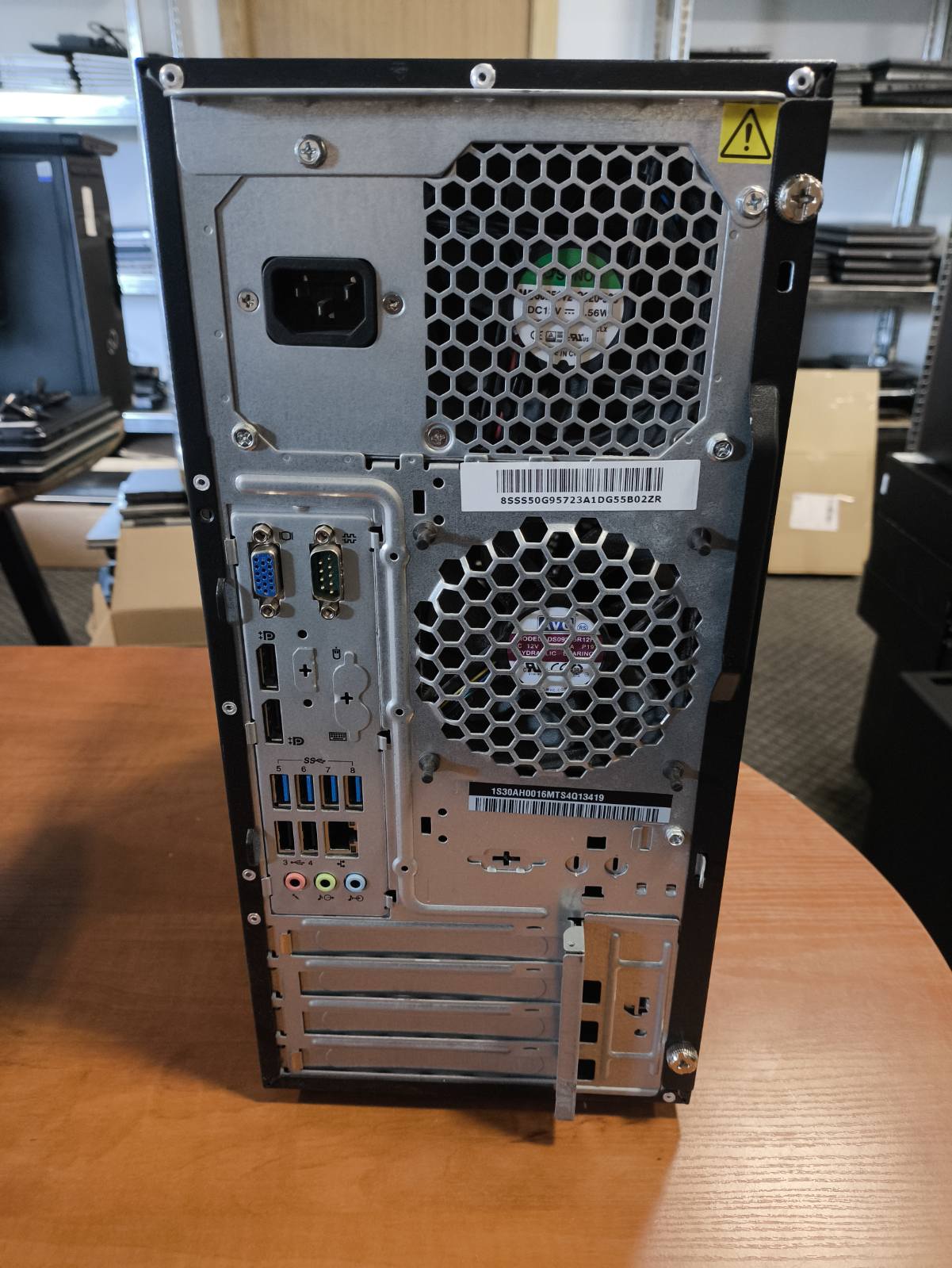 Lenovo Thinkstation P300 Xeon E3-1226 v3 8GB 128GB SSD - Image 2