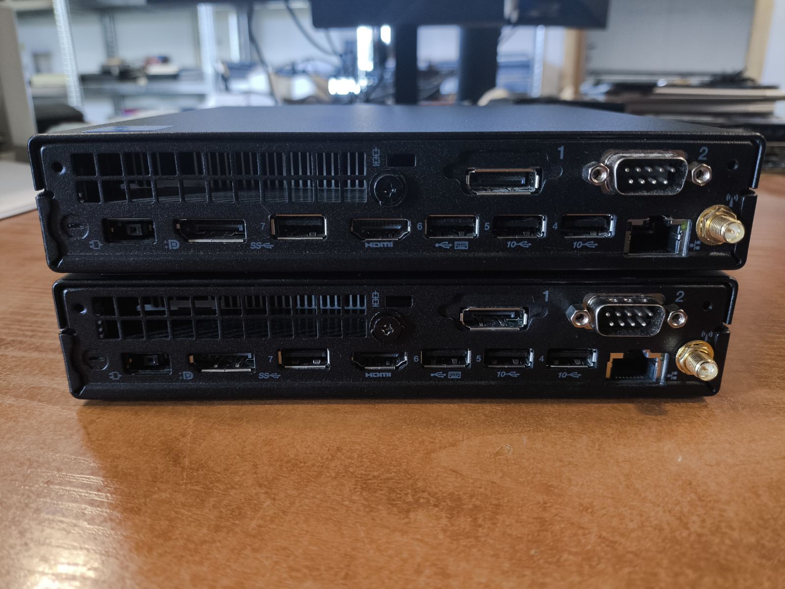 Lenovo ThinkCentre M70q Gen 3 i5-12400T 8GB 256GB SSD Wifi, HDMI, DP jungtys 2vnt, Com port 1vnt - Image 2