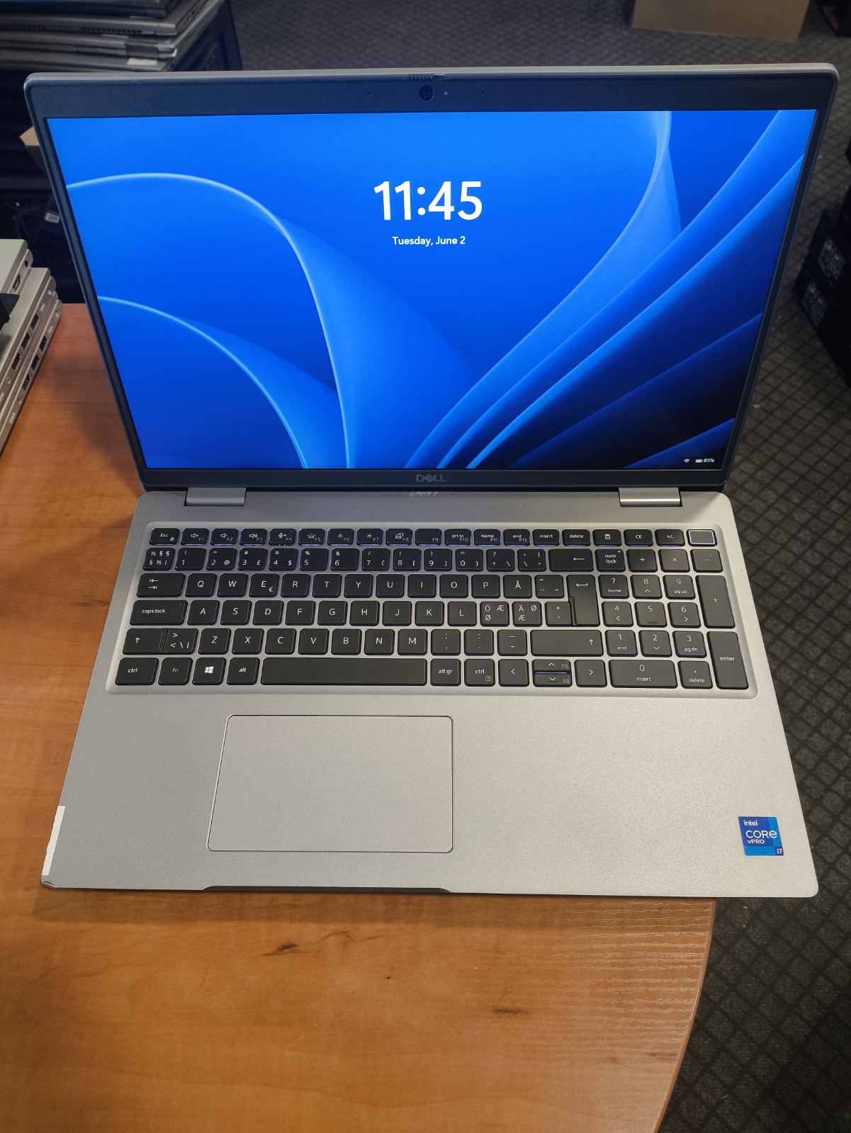Dell Precision 3561, 15.6" FHD IPS i7-11850H 64GB 1TB SSD Quadro T1200 4GB 56%