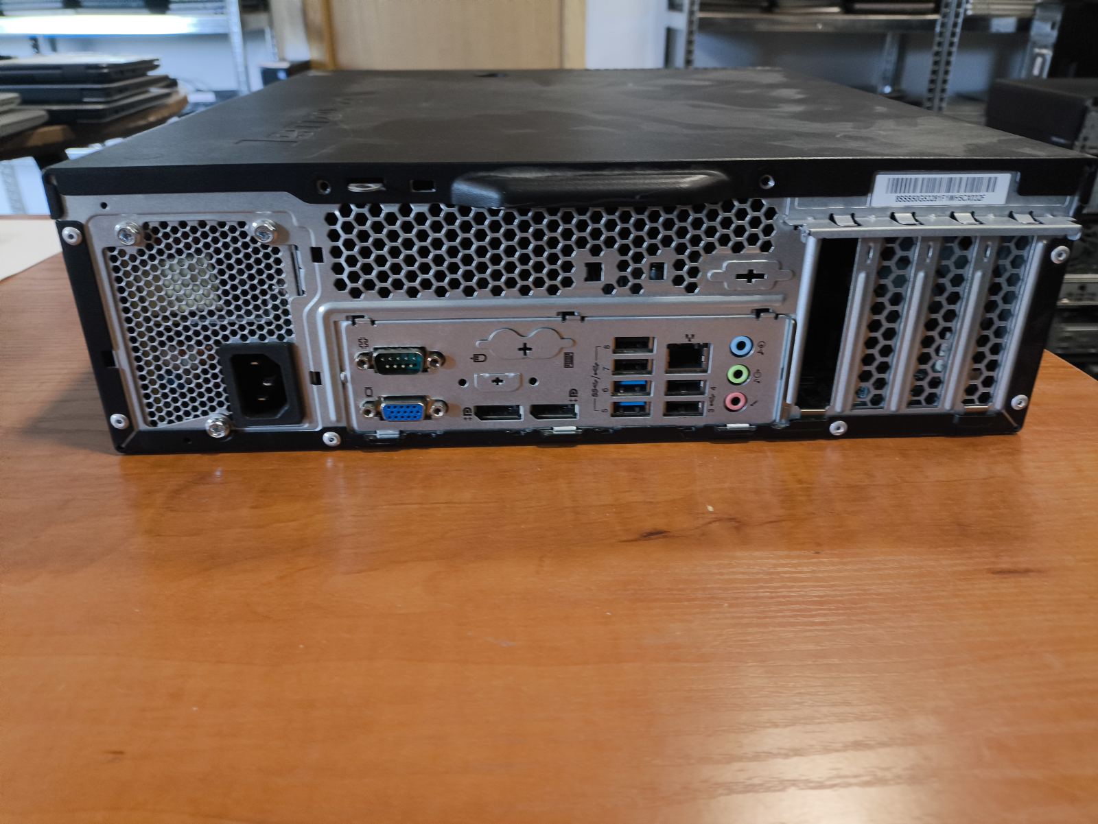 Lenovo Thinkcentre M83 SFF i7-4790, 8GB DDR3, BE DISKO - Image 2