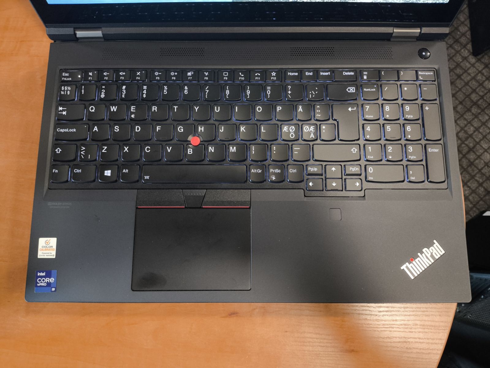 LENOVO ThinkPad P15 Gen 2 15.6" 4K Touch Oled i9-11950H 32GB 512GB SSD RTX A4000 8GB 3% - Image 2