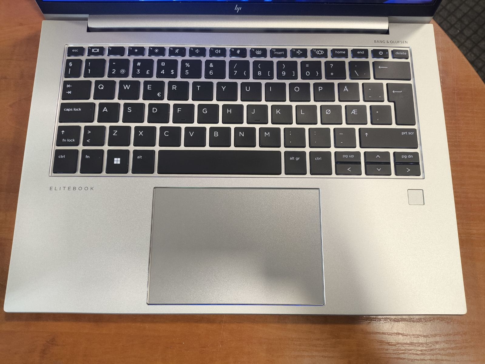 HP Elitebook 845 G9 Fhd+ Ips Ryzen 5 6600u 16gb 512gb SSD 28% - Image 2