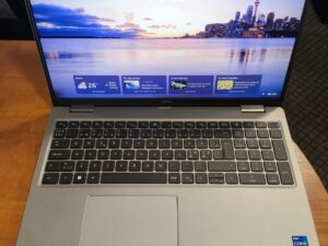 Dell latitude 5530 15.6 FHD IPS i7-1265u 16gb 256gb 13%