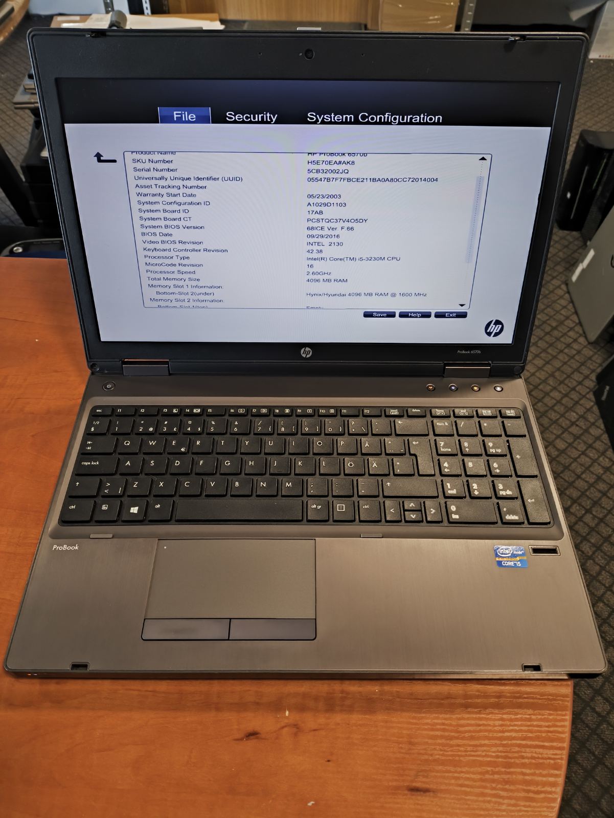 HP 15.6 HD i5-3230M 4GB 500GB HDD, baterija laikanti, su krovikliu
