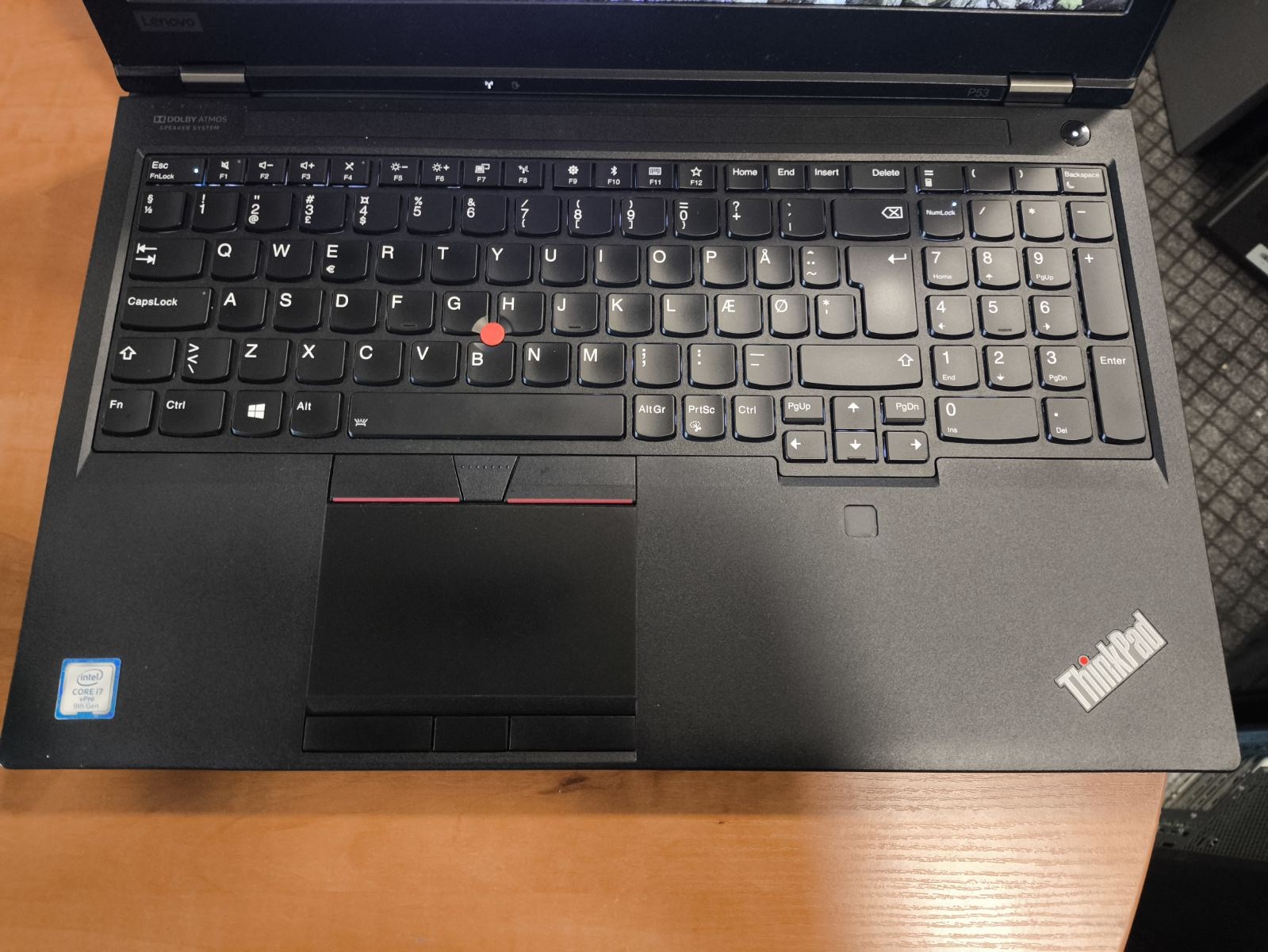LENOVO ThinkPad P53 15.6 FHD IPS i7-9850H 16GB 256GB T1000 4GB 0% - Image 2