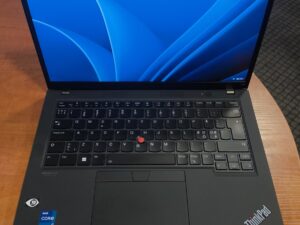 ThinkPad T14 Gen3 14.0 Fhd Ips i7-1255u 16gb 256gb 2%