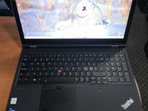 LENOVO ThinkPad P15 Gen 2 15.6" 4K Touch Oled i9-11950H 32GB 512GB SSD RTX A4000 8GB 3%
