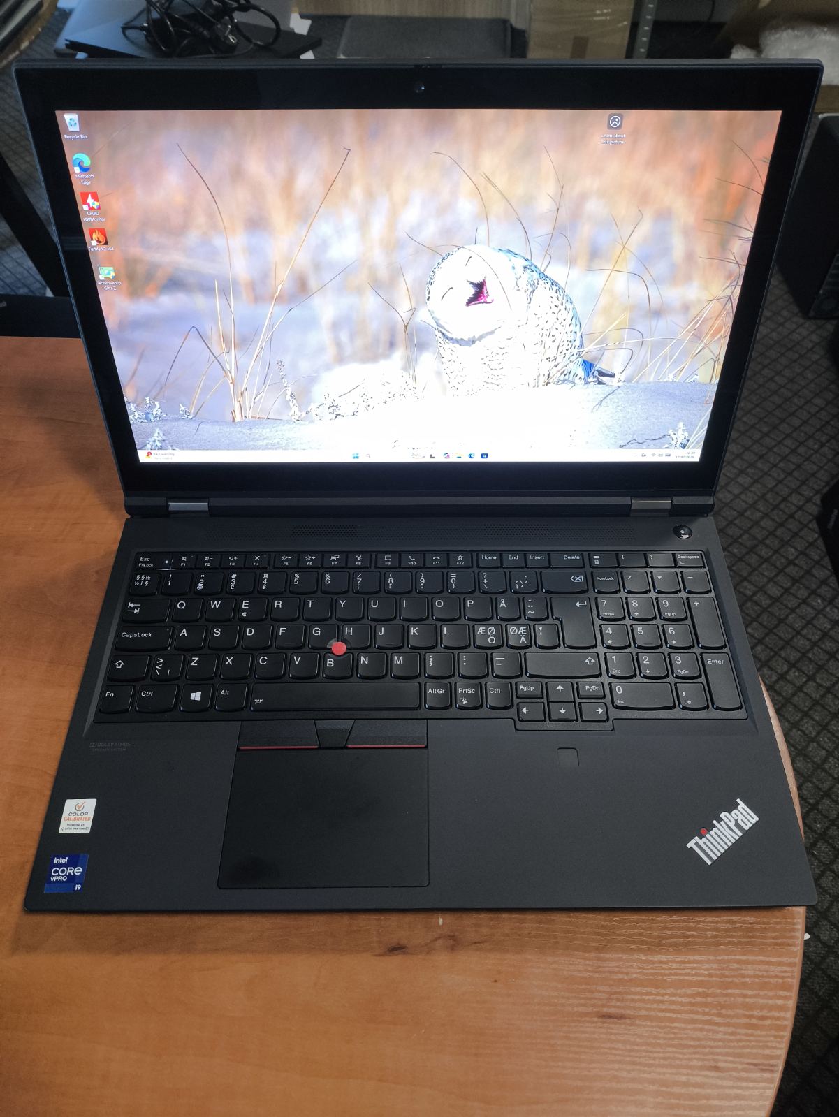 LENOVO ThinkPad P15 Gen 2 15.6" 4K Touch Oled i9-11950H 32GB 512GB SSD RTX A4000 8GB 3%