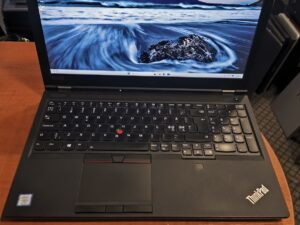 LENOVO ThinkPad P53 15.6 FHD IPS i7-9850H 32GB 1TB SSD T2000 4GB 14%
