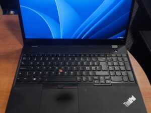Lenovo Thinkpad P15S Gen 2 15.6 FHD IPS i7-1165G7 32GB 512GB SSD Nvidia Quadro T500 4GB 16%