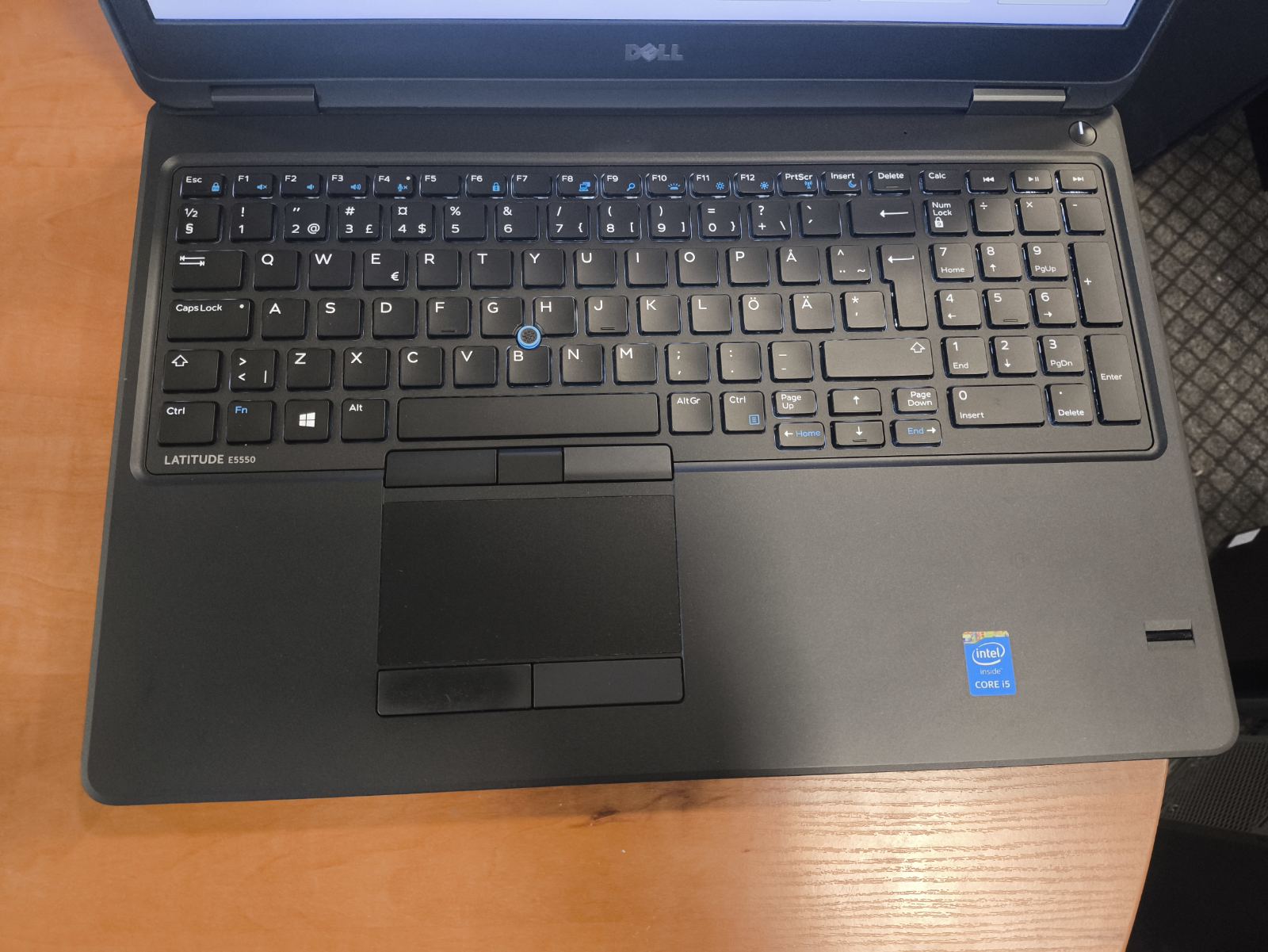 Dell Latitude E5550 15.6 FHD IPS i5-5300U 8GB 128GB SSD 36% - Image 2