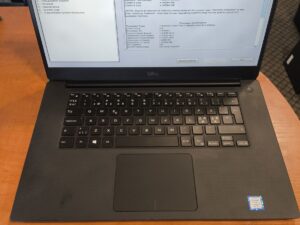Dell Precision 5540 15.6 FHD IPS i7-9850H 32GB RAM 0GB SSD T2000 Max-Q 4GB GDDR6 37% C Grade