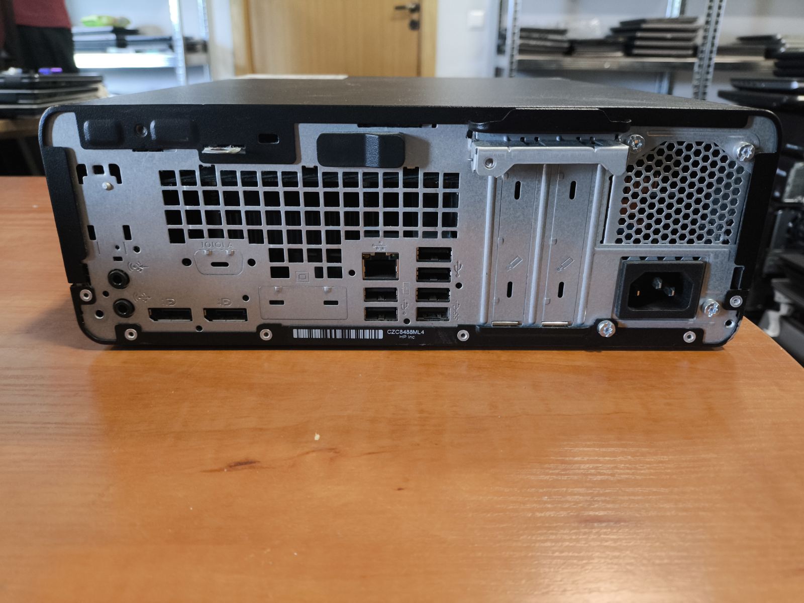 HP Prodesk 600 G3 i7-6700, 8GB RAM, 128GB SSD, nesuinstaliuota - Image 2