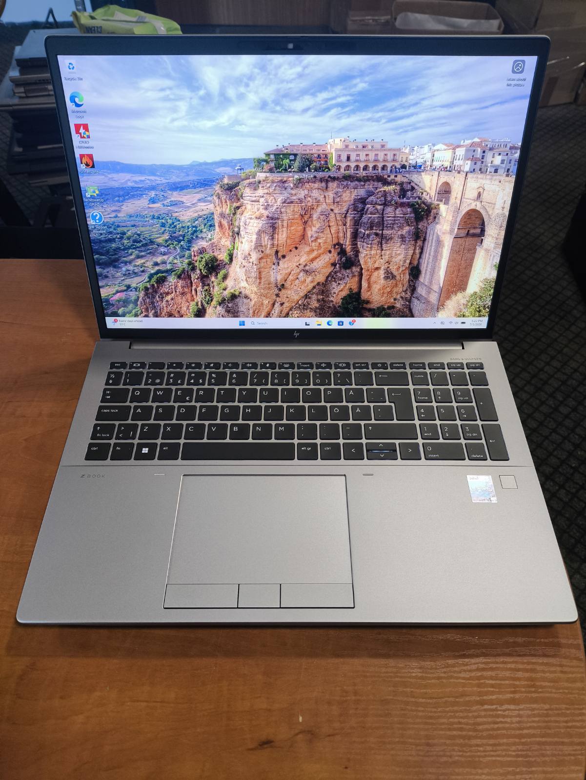 HP ZBook Fury 16 G9 16.0 FHD+ IPS 400 Nit Intel i7-12850HX 64GB 512GB SSD NVIDIA RTX A5500 16GB, 19%