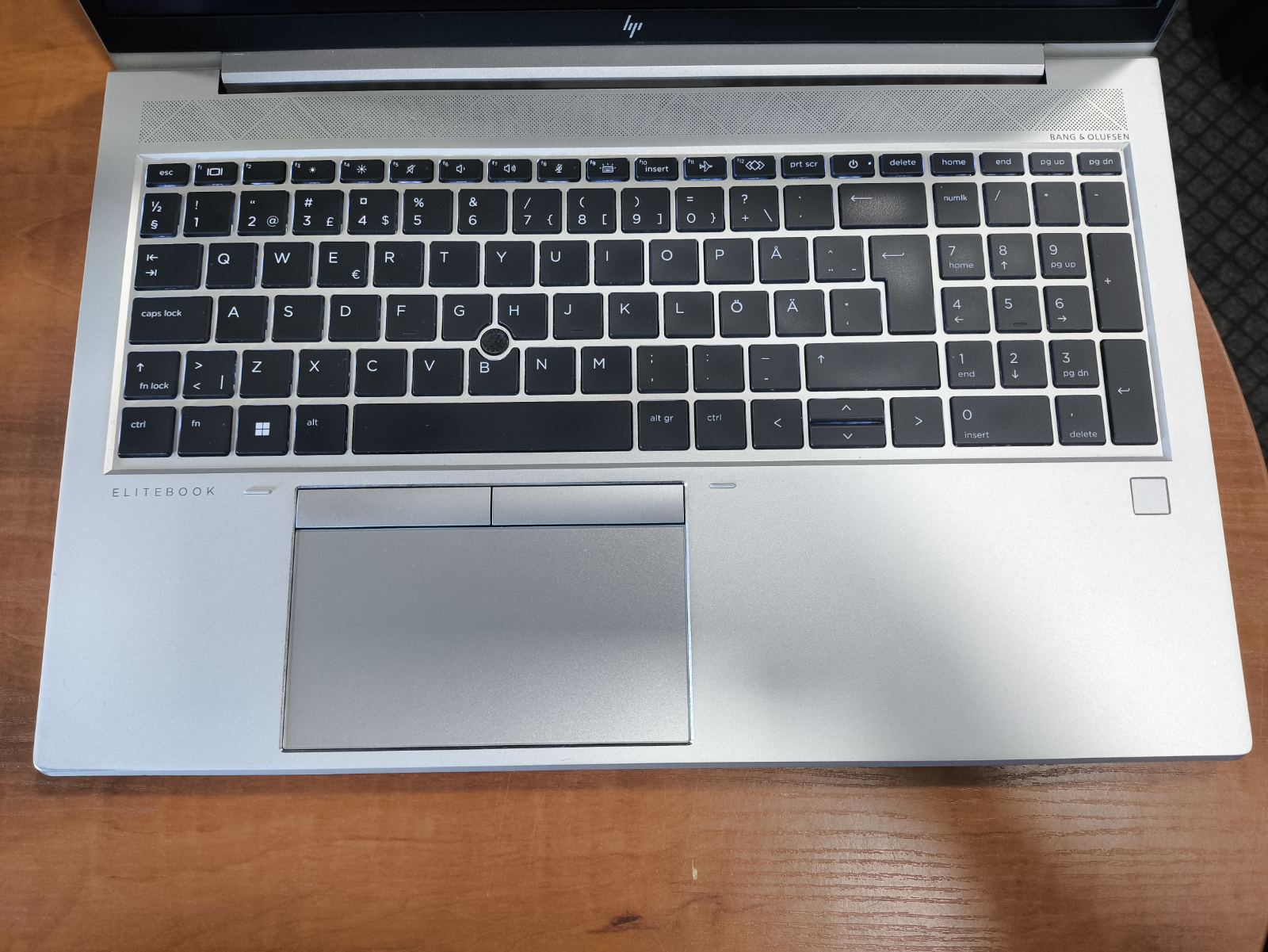 15.6 FHD IPS Elitebook Ryzen 7 5850u 16gb 256gb SSD 21% - Image 2