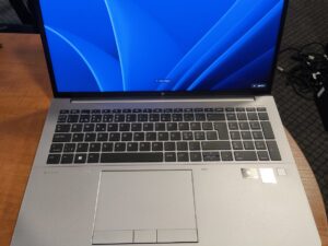 HP ZBook Fury 16 G9 16.0 FHD+ IPS 400 Nit Intel i7-12850HX 32GB 1TB SSD NVIDIA RTX A3000 12GB, 24%