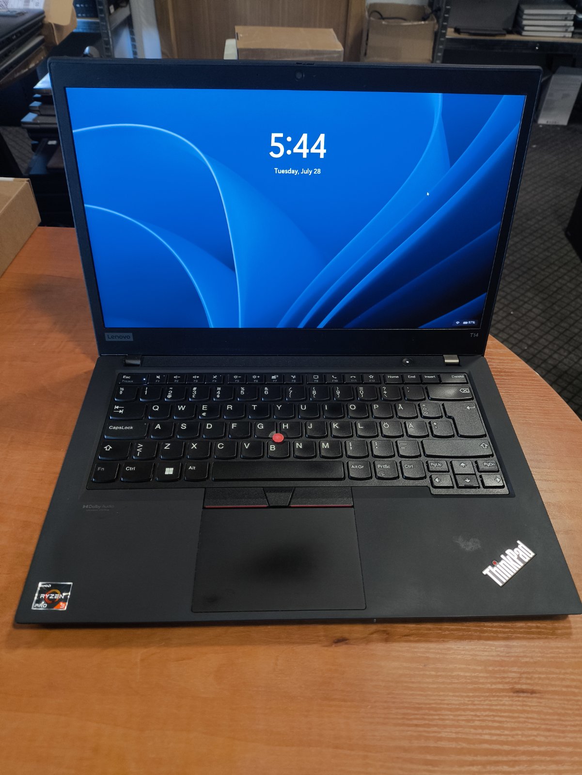 Lenovo ThinkPad T14 Gen 2 14" FHD IPS Nit Ryzen 3 PRO 5450U, 16GB, 512GB SSD, 11%