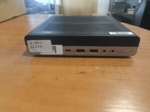 1vnt HP EliteDesk 800 G4 Mini PC i5-8400 1*16GB 2400MHz 1*256GB SSD NMVe, Display port 2vnt, VGA 1vnt, Wifi YRA