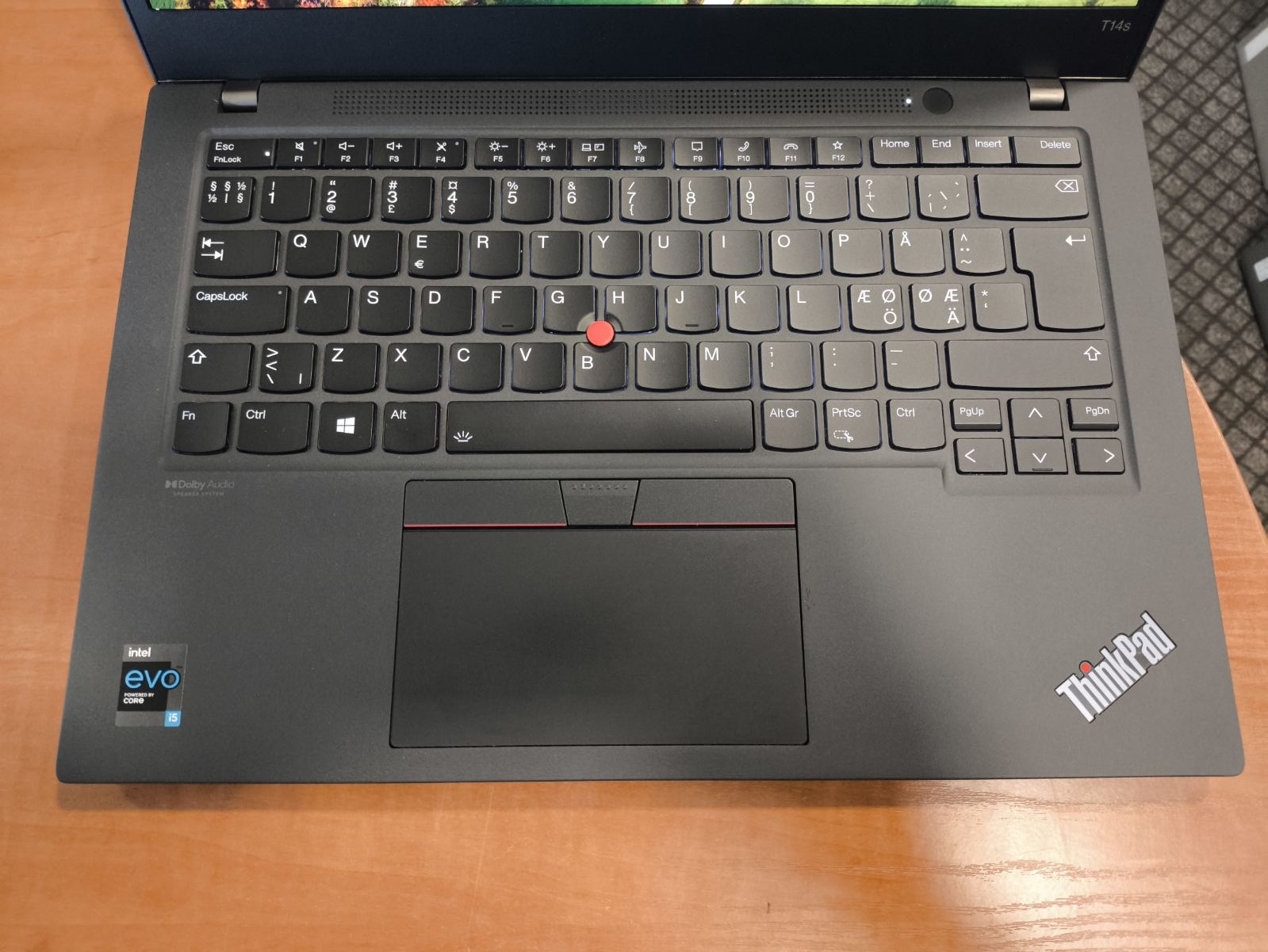 Lenovo ThinkPad T14 2nd Gen 14.0 Fhd IPS i5-1135G7 16GB RAM 256GB SSD, 0% - Image 2
