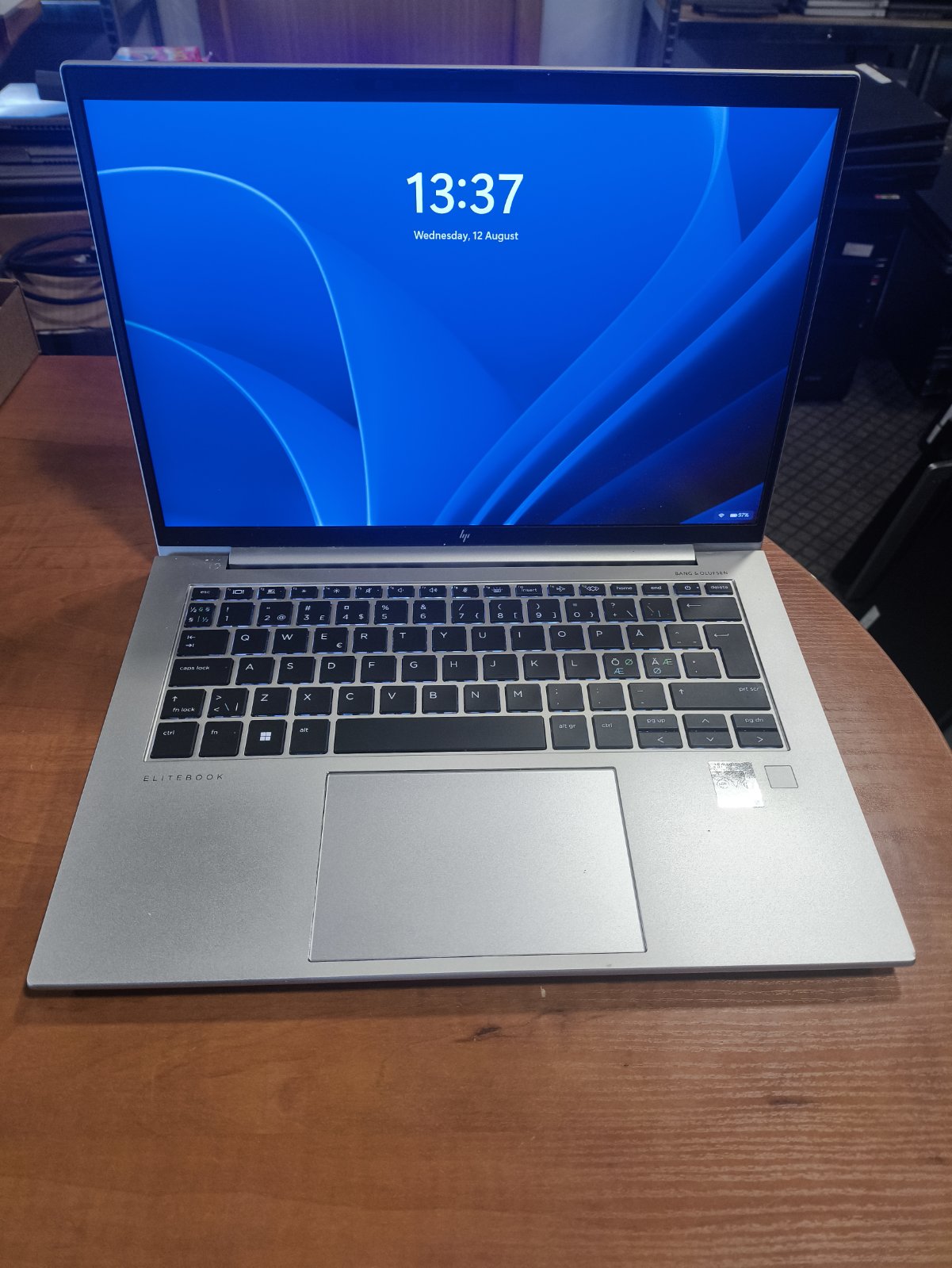 HP EliteBook 840 G10 14.0 FHD+ IPS i5-1335U 16GB 512GB SSD 24%, Windows 11 pro suinstaliuota