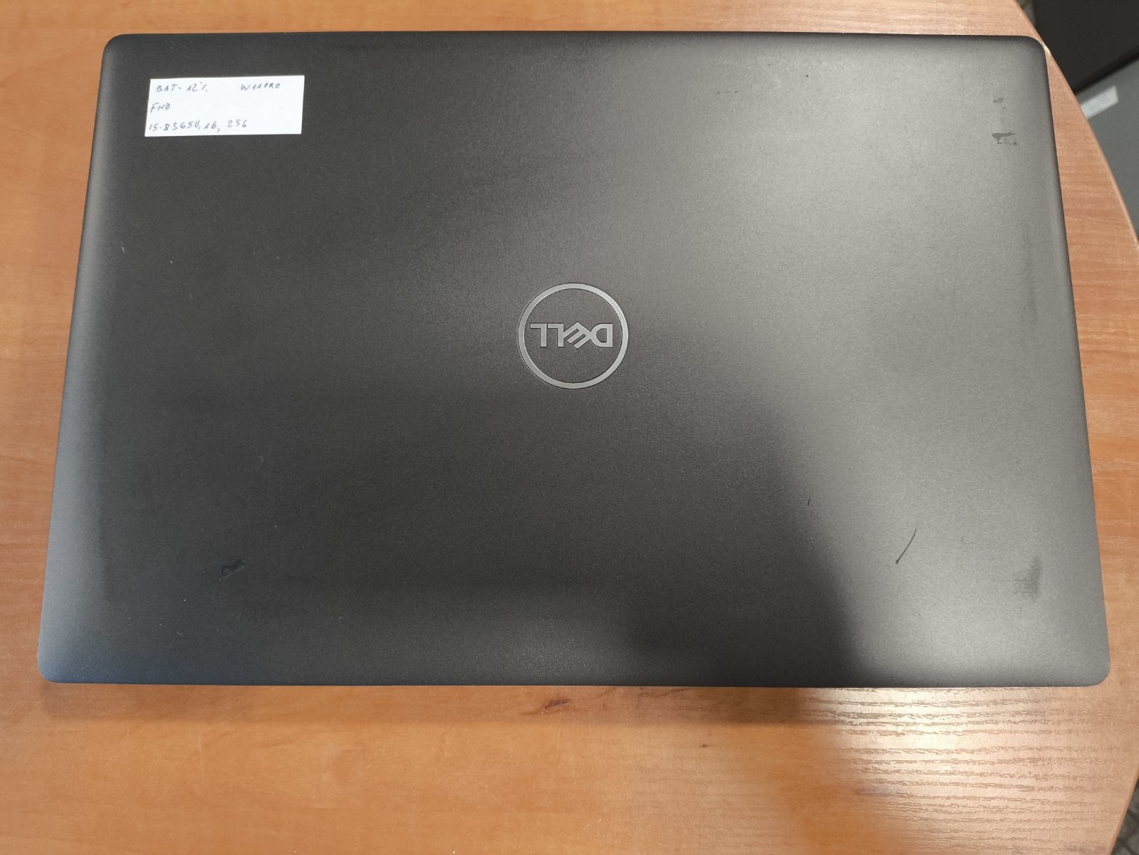 DELL Latitude 5400 14.0 FHD IPS, I5-8265u, 16GB, 256GB 12% - Image 3