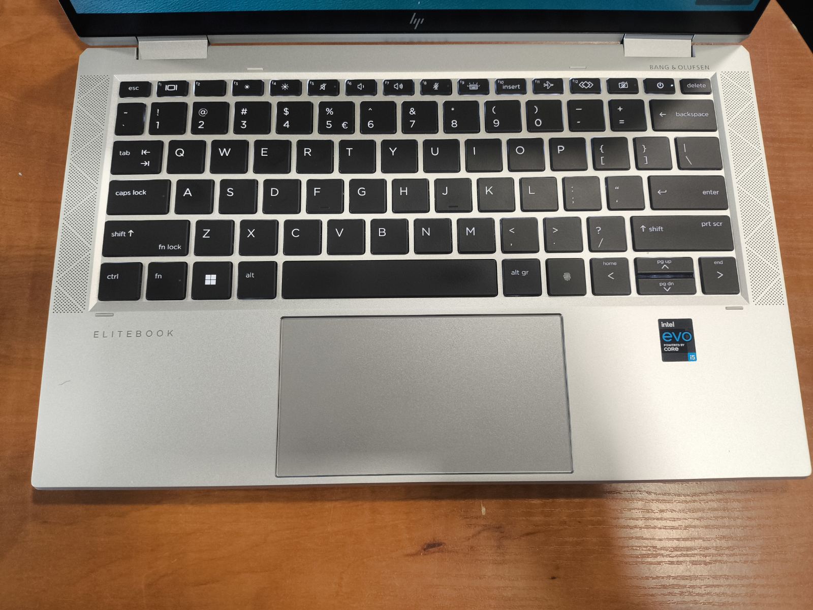 HP EliteBook x360 1030 G8 13.3 FHD IPS Touch i5-1135g7 16gb 256gb SSD 23% - Image 3