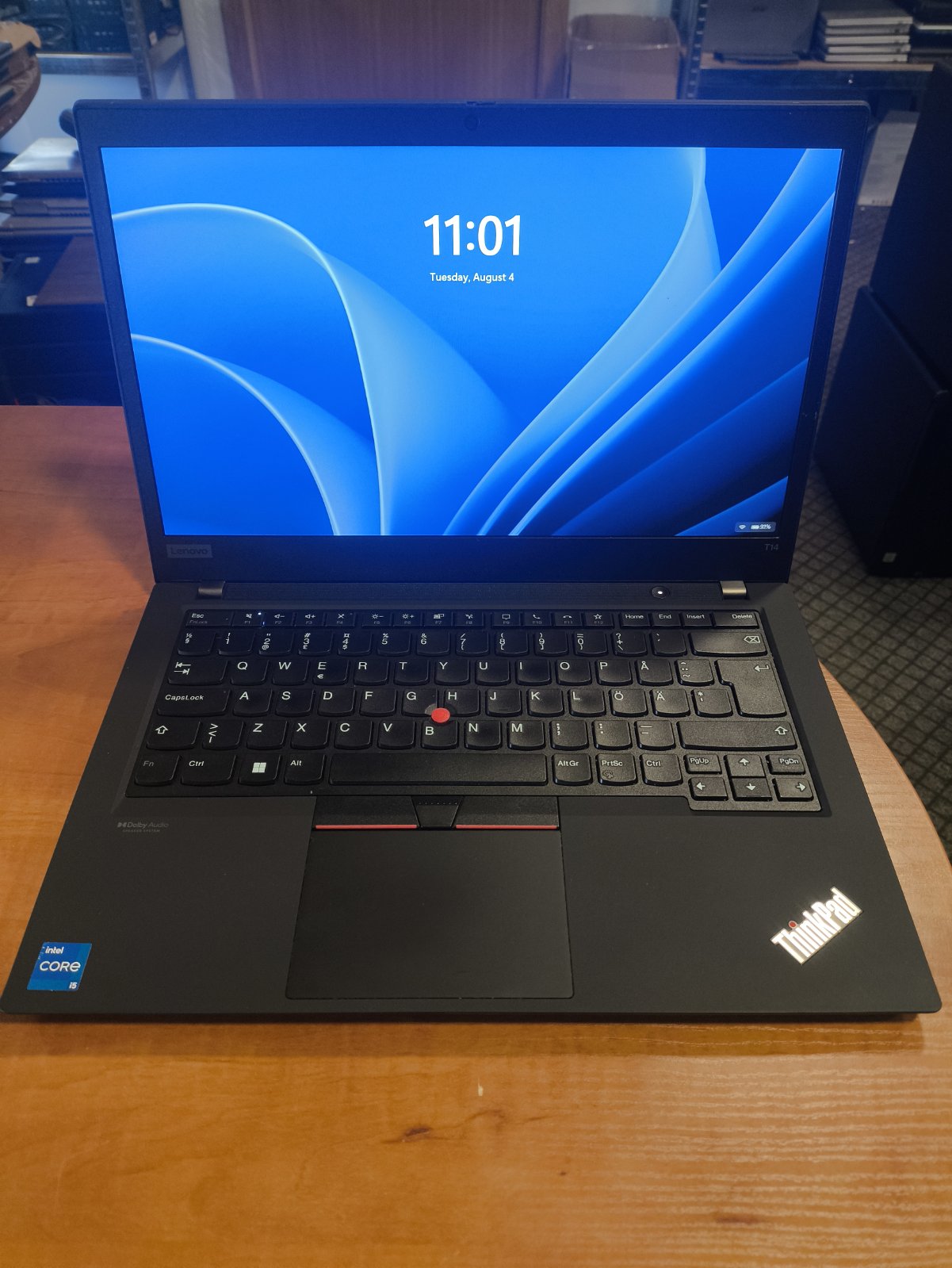 Lenovo ThinkPad T14 2nd Gen 14.0 Fhd IPS i5-1135G7 16GB RAM 512 SSD, 10%