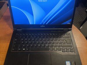 Fujitsu lifeBook E449 14.0 Fhd Ips i5-8250u 8gb 256gb SSD 47%