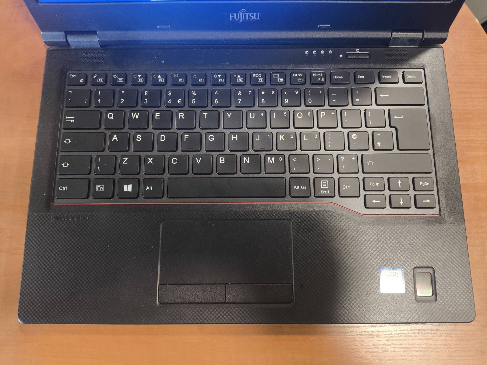 Fujitsu lifeBook E449 14.0 Fhd Ips i5-8250u 8gb 256gb SSD 47% - Image 2