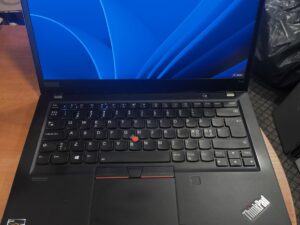 Lenovo Thinkpad T14s Fhd Ips 400 Nit ekranas Ryzen 7 4750u 32gb 512gb 0% Viens iš dviejų Type C neveikiantis.