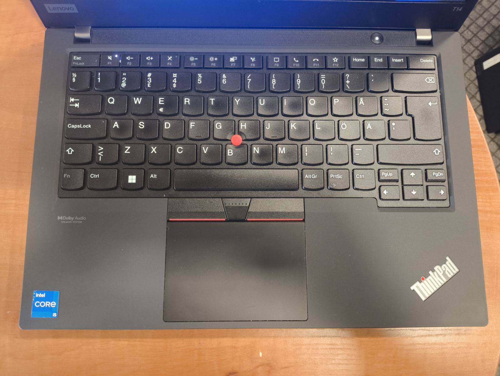 Lenovo ThinkPad T14 2nd Gen 14.0 Fhd IPS i5-1135G7 16GB RAM 512 SSD, 10% - Image 2