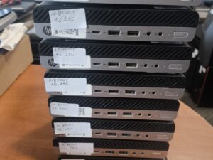 1vnt HP EliteDesk 800 G4 Mini PC i5-8500T 1*16GB 2400MHz 1*256GB SSD NMVe, Display port 2vnt, 1vnt VGA, Wifi NĖRA