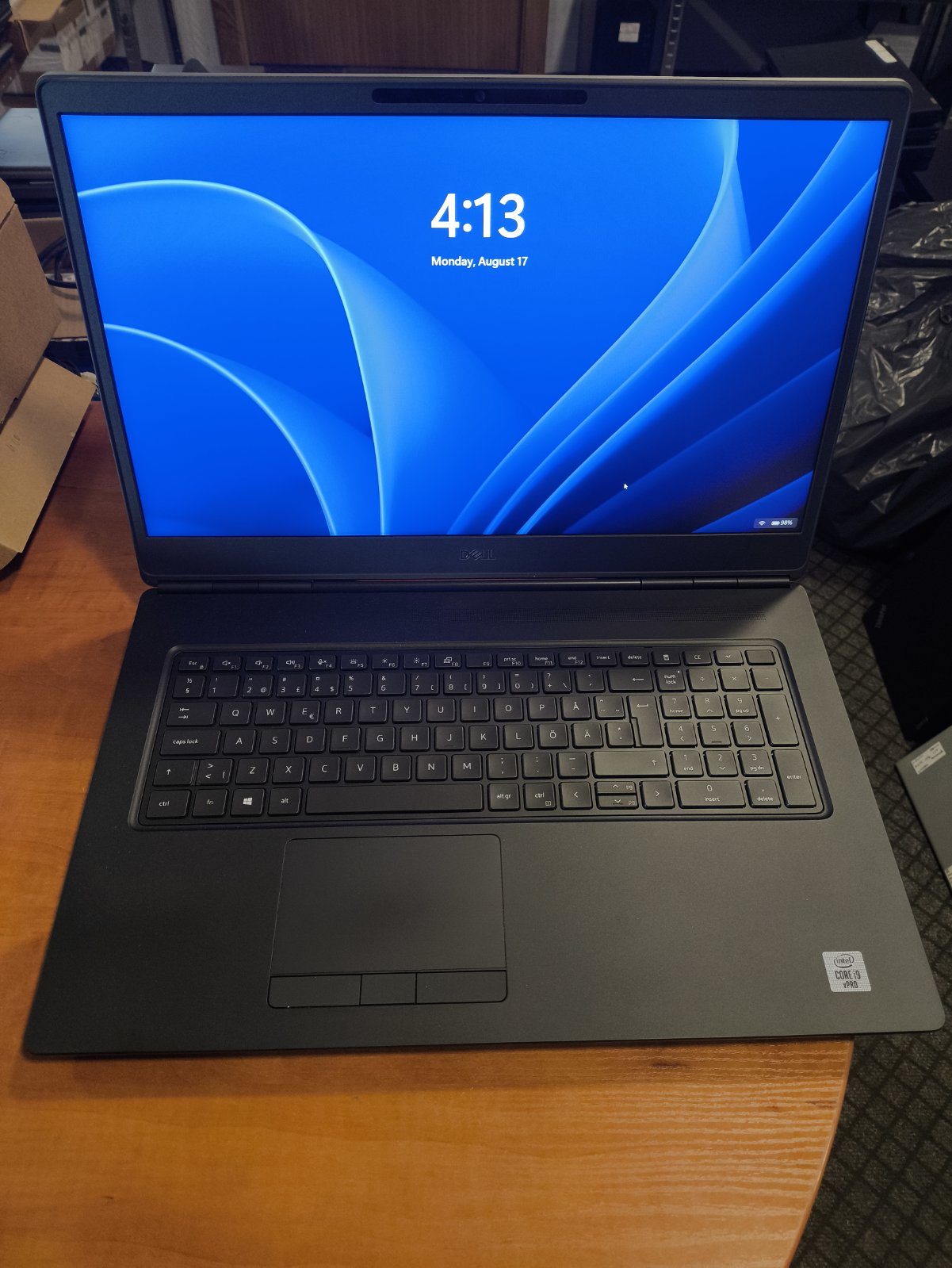 Dell Precision 7750 17.3 FHD IPS Gen 1 i9-10885H 32GB 512GB+512GB RTX 5000 16GB 15%
