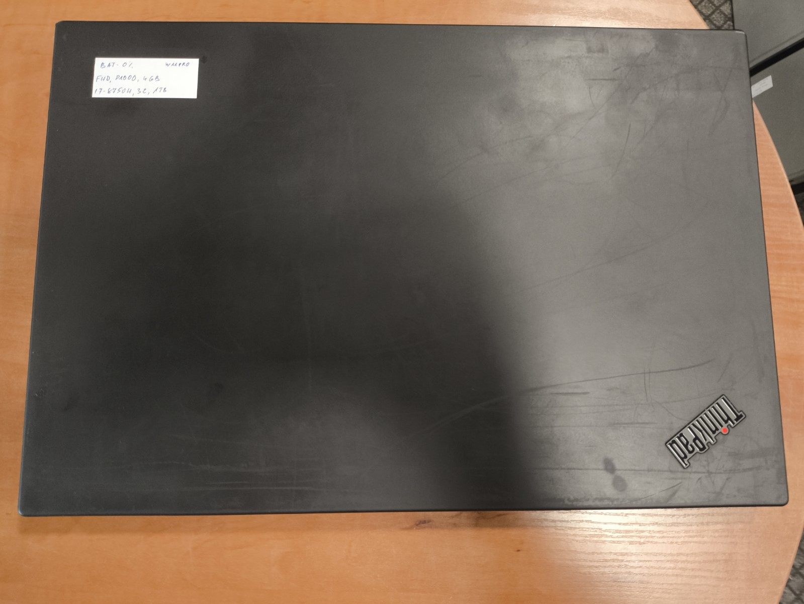 Lenovo ThinkPad P1 Gen 1 15.6 FHD Ips i7-8750H 32GB 1TB SSD P1000 4GB 0% - Image 3