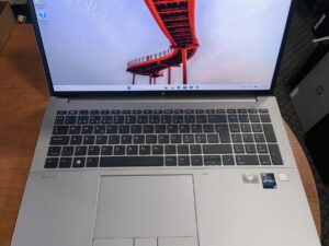 HP ZBook Fury 16 G9 16.0 FHD+ IPS 400 Nit Intel i7-12850HX 32GB 1TB SSD NVIDIA RTX A3000 12GB, 20%