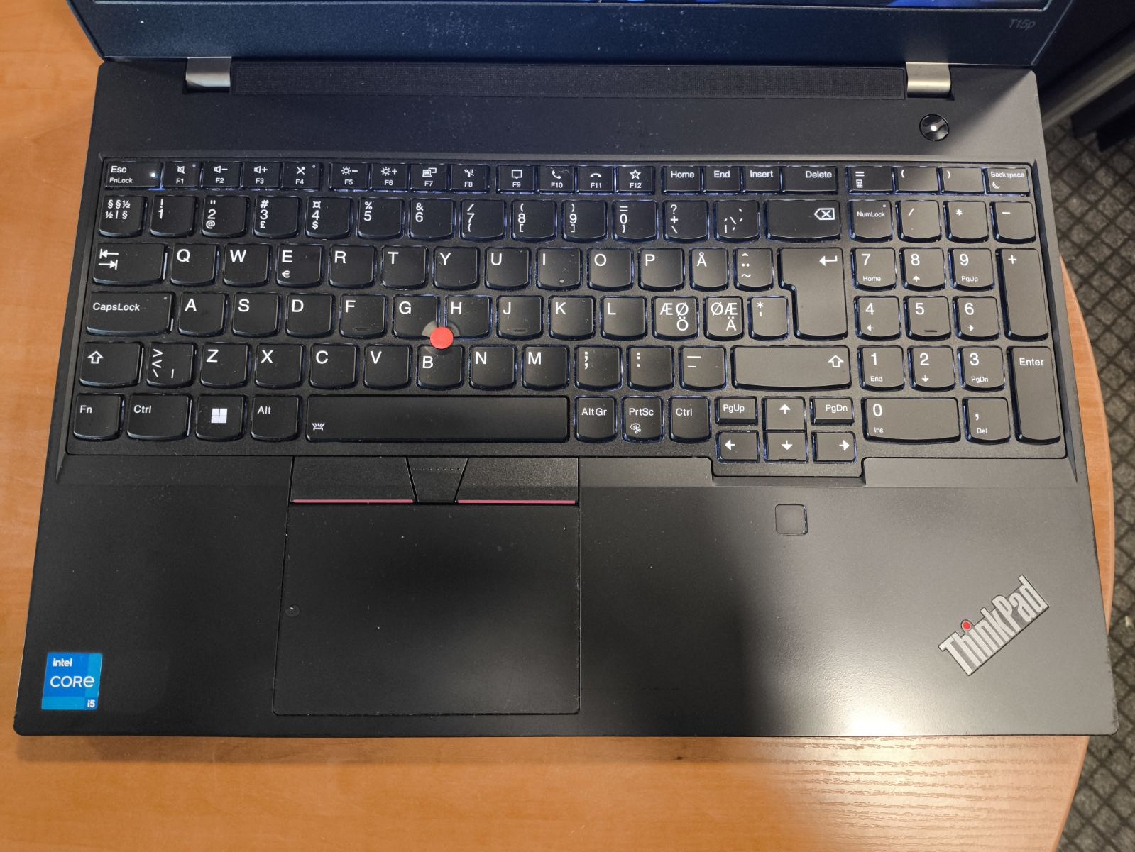Lenovo ThinkPad T15p Gen 2 15.6 FHD IPS i5-11400H 16GB 512GB SSD 21% - Image 2