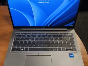 HP ZBook Firefly 14 G8 14" FHD IPS i7-1165g7 32gb 512gb T500 4gb 31%