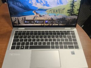 HP EliteBook x360 1040 G8 14.0 FHD IPS Touch i5-1135g7 16gb 256gb SSD 28%