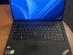 Lenovo Thinkpad T14 Gen 3 14.0" FHD+ IPS Ryzen 7 PRO 6850U, 16GB, 256GB SSD, 0%