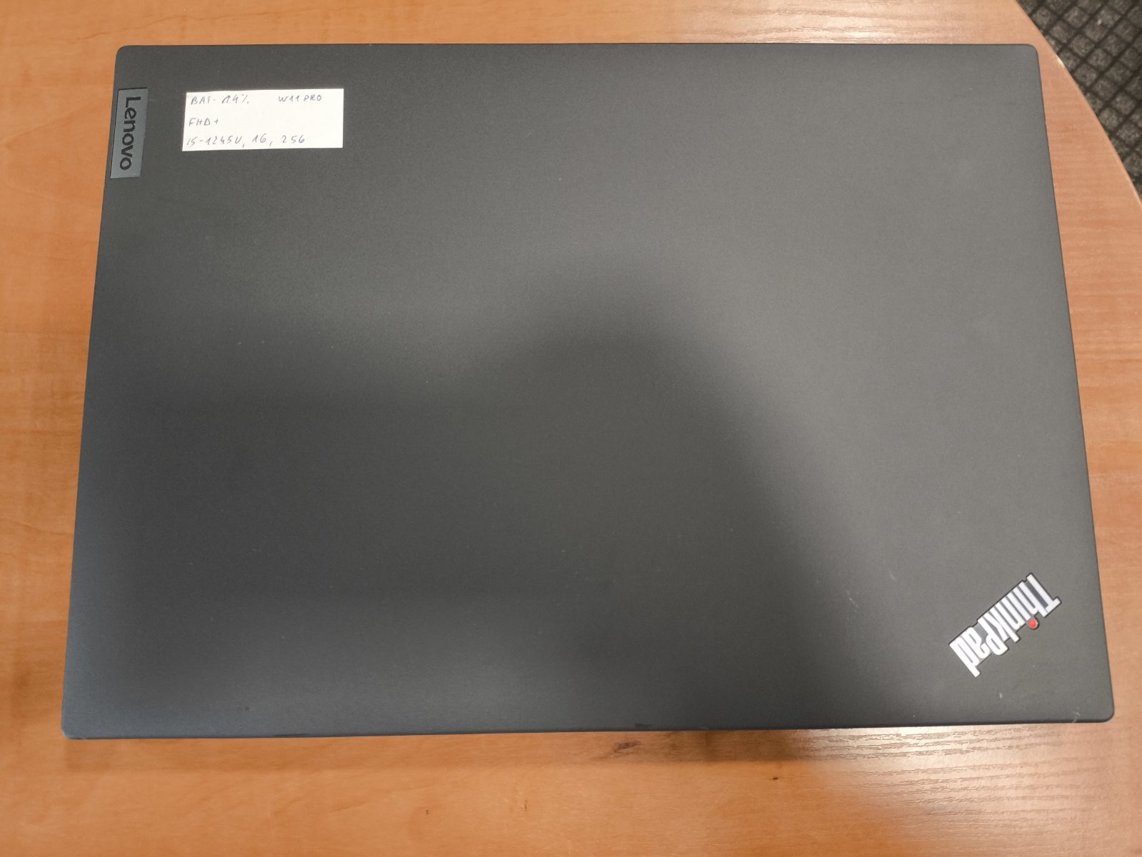 Lenovo ThinkPad T14 Gen3 14.0 Fhd Ips i5-1245u 16gb 256gb 14% - Image 3