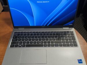 Precision 3571 15.6 FHD IPS i7-12700H 1*32GB DDR5 4800MHz, 512GB SSD, Quadro T600 4GB, 10% 97WH
