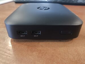 CHROMEBOX AR5B22 i7-4600U 8GB 16GB SSD BE Maitinimo blokų ( Laptopinis kroviklis 65W HP Plonu mėlynu galu )