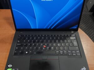 Lenovo Thinkpad T14 Gen 3 14.0" FHD+ IPS Ryzen 7 PRO 6850U, 16GB, 256GB SSD, 17%