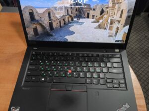 Lenovo Thinkpad T14s Fhd Ips 400 Nit ekranas Ryzen 7 4750u 32gb 1TB SSD 14%, RU lipdukai ant US KB užklijuoti