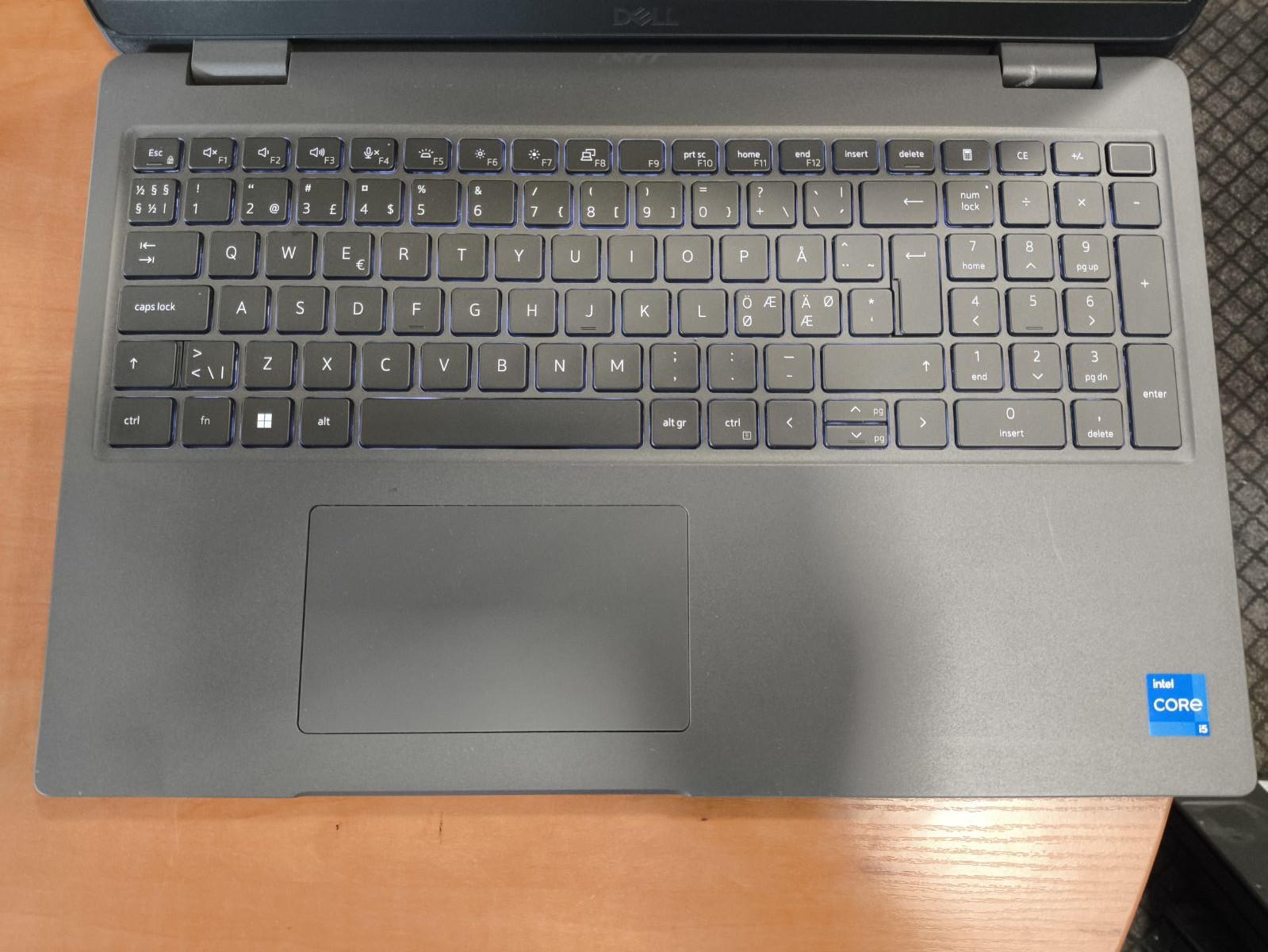 DELL Latitude 3540 15.6 FHD IPS i5-1335U 16GB 256GB SSD 11%, Windows 11 pro suinstaliuota - Image 2