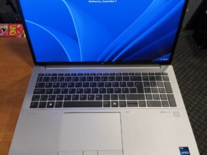 HP ZBook Fury 16 G11 16.0 FHD+ IPS 400 Nit Intel i7-13850HX 64GB 512GB SSD NVIDIA RTX A5000 16GB Ada, 20% garantija iki 2027-12-18