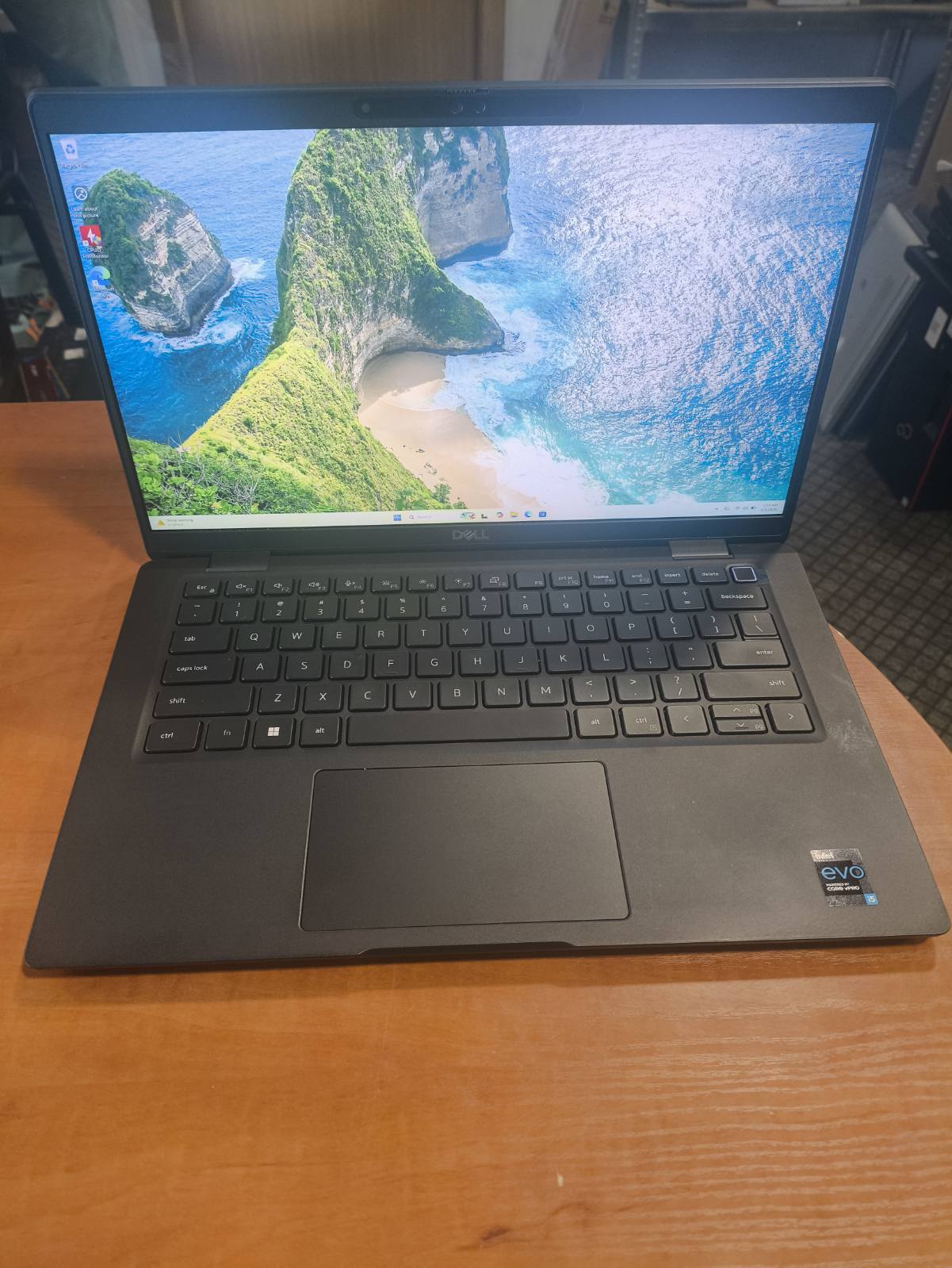 Dell latitude 7440 14.0 FHD IPS Touch i5-1245u 16gb 512gb 11% USA Klaviatūra