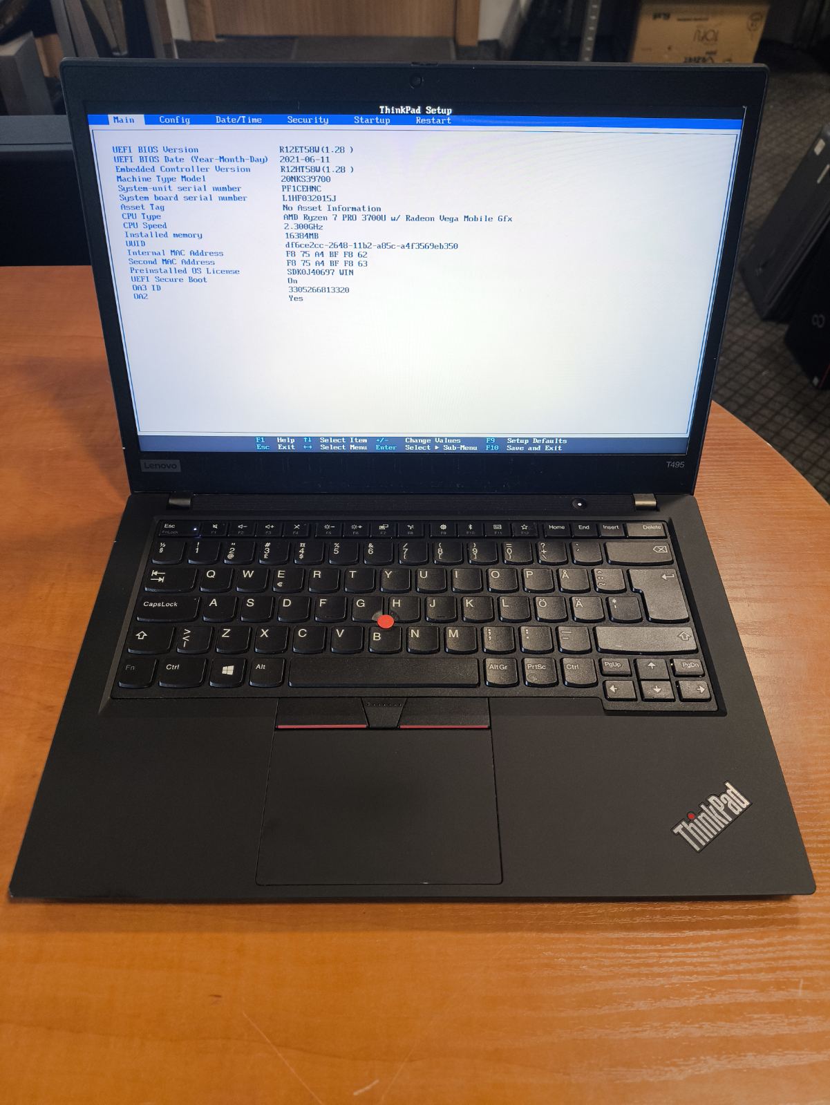 Lenovo ThinkPad T495 14.0 AMD Ryzen 7 PRO 3700U 16GB 256GB, 0%