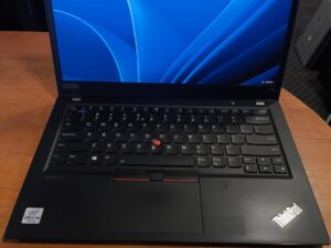 Lenovo ThinkPad T14s Gen1 14.0 FHD  IPS Touch i5-10310U 16gb 512gb 18% USA Klaviatūra